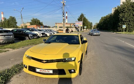 Chevrolet Camaro IV, 2013 год, 2 700 000 рублей, 2 фотография