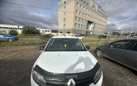 Renault Logan II, 2018 год, 575 000 рублей, 2 фотография