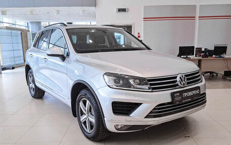 Volkswagen Touareg III, 2015 год, 2 843 000 рублей, 3 фотография