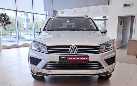 Volkswagen Touareg III, 2015 год, 2 843 000 рублей, 2 фотография