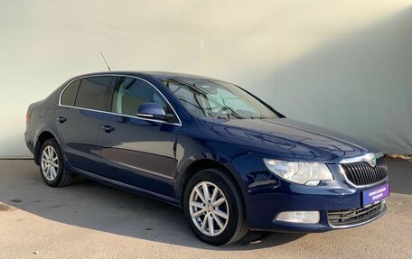 Skoda Superb III рестайлинг, 2009 год, 910 000 рублей, 2 фотография