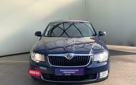 Skoda Superb III рестайлинг, 2009 год, 910 000 рублей, 3 фотография