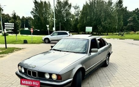 BMW 5 серия, 1994 год, 390 000 рублей, 3 фотография