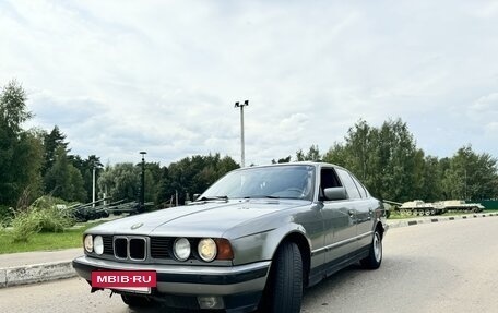 BMW 5 серия, 1994 год, 390 000 рублей, 2 фотография