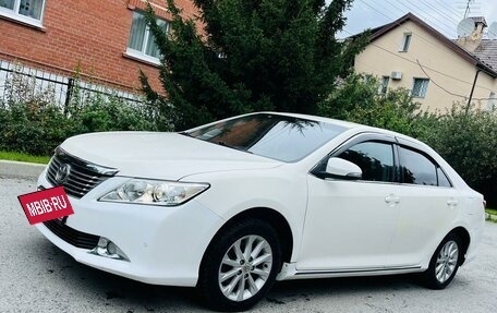 Toyota Camry, 2013 год, 1 099 999 рублей, 2 фотография