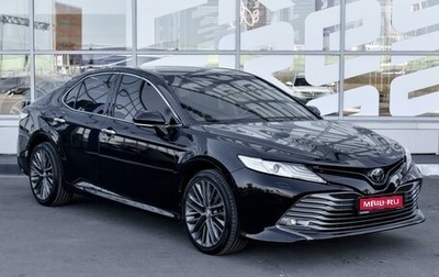 Toyota Camry, 2019 год, 3 499 000 рублей, 1 фотография