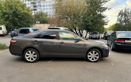 Toyota Camry, 2010 год, 1 160 000 рублей, 2 фотография