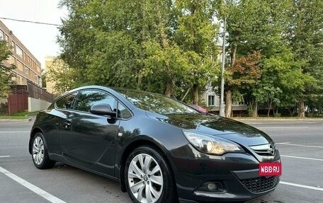 Opel Astra J, 2014 год, 1 050 000 рублей, 2 фотография