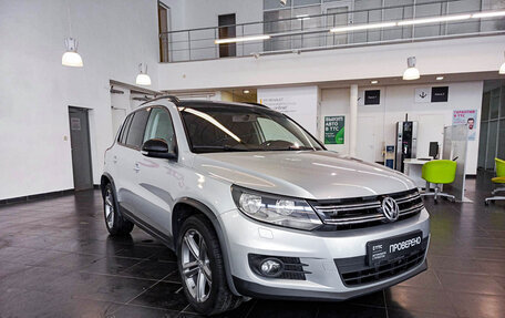 Volkswagen Tiguan I, 2016 год, 1 695 000 рублей, 3 фотография