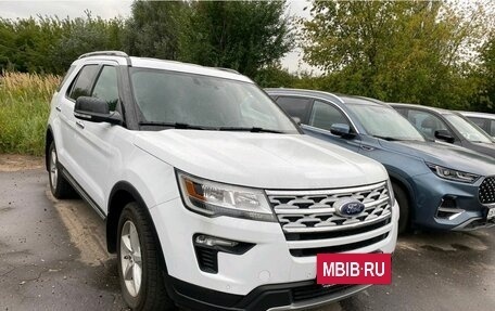 Ford Explorer VI, 2019 год, 3 249 000 рублей, 2 фотография