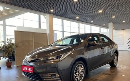 Toyota Corolla, 2018 год, 1 895 000 рублей, 7 фотография