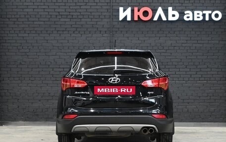 Hyundai Santa Fe III рестайлинг, 2014 год, 2 400 000 рублей, 4 фотография