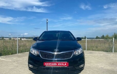 KIA Rio III рестайлинг, 2017 год, 1 050 000 рублей, 3 фотография