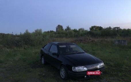 Ford Sierra I, 1988 год, 255 000 рублей, 2 фотография