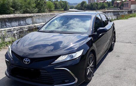 Toyota Camry, 2021 год, 2 899 999 рублей, 3 фотография