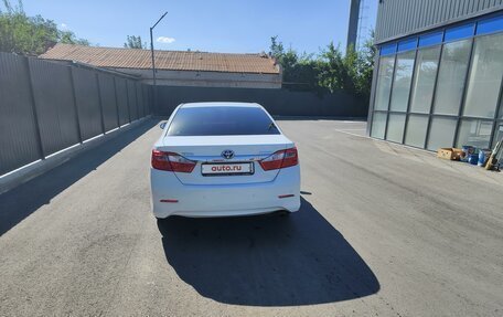 Toyota Camry, 2014 год, 2 100 000 рублей, 2 фотография