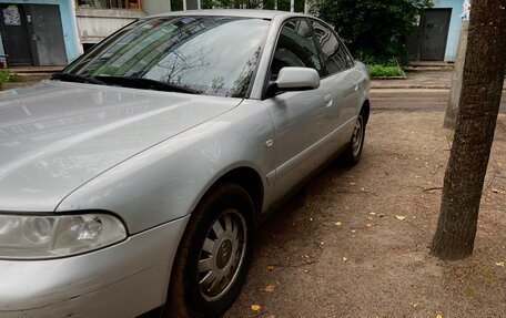 Audi A4, 1999 год, 320 000 рублей, 2 фотография