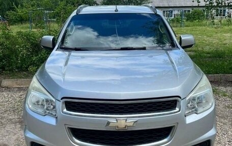 Chevrolet TrailBlazer II, 2014 год, 1 570 000 рублей, 2 фотография