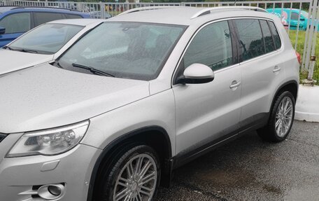 Volkswagen Tiguan I, 2010 год, 1 100 000 рублей, 2 фотография