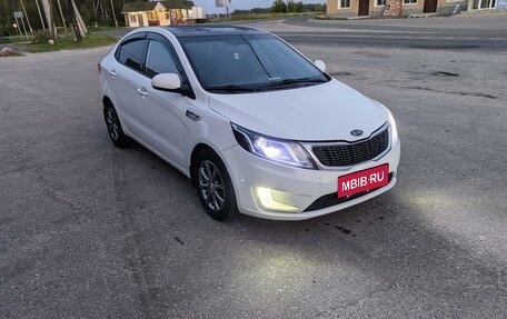 KIA Rio III рестайлинг, 2012 год, 800 000 рублей, 3 фотография