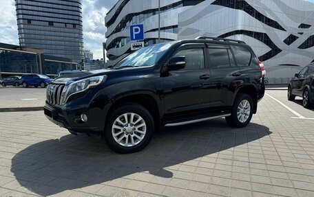 Toyota Land Cruiser Prado 150 рестайлинг 2, 2016 год, 3 800 000 рублей, 3 фотография