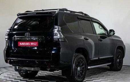 Toyota Land Cruiser Prado 150 рестайлинг 2, 2021 год, 7 147 000 рублей, 5 фотография