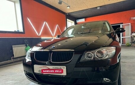 BMW 3 серия, 2006 год, 1 220 000 рублей, 2 фотография