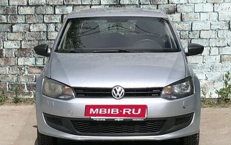 Volkswagen Polo VI (EU Market), 2010 год, 525 000 рублей, 2 фотография