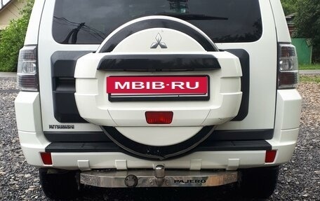 Mitsubishi Pajero IV, 2012 год, 2 599 000 рублей, 3 фотография