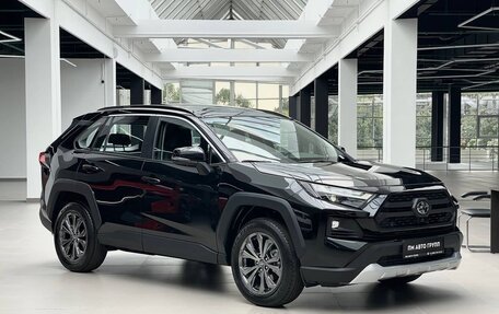 Toyota RAV4, 2024 год, 3 890 000 рублей, 9 фотография