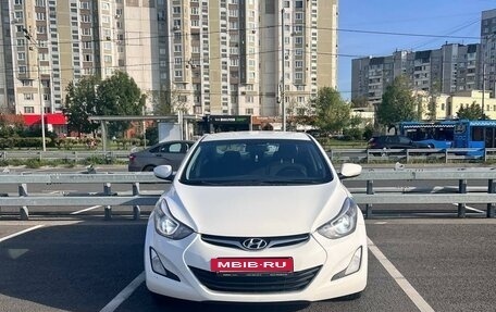 Hyundai Elantra V, 2013 год, 1 200 000 рублей, 2 фотография