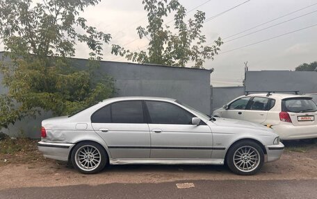 BMW 5 серия, 2000 год, 600 000 рублей, 6 фотография