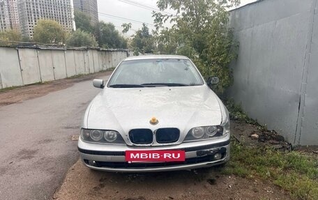 BMW 5 серия, 2000 год, 600 000 рублей, 3 фотография