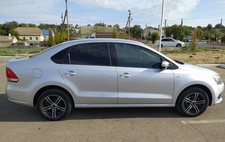 Volkswagen Polo VI (EU Market), 2012 год, 850 000 рублей, 3 фотография