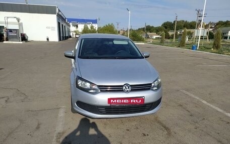 Volkswagen Polo VI (EU Market), 2012 год, 850 000 рублей, 2 фотография