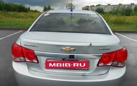 Chevrolet Cruze II, 2011 год, 505 000 рублей, 3 фотография