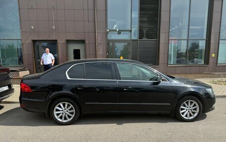 Skoda Superb III рестайлинг, 2013 год, 1 150 000 рублей, 3 фотография