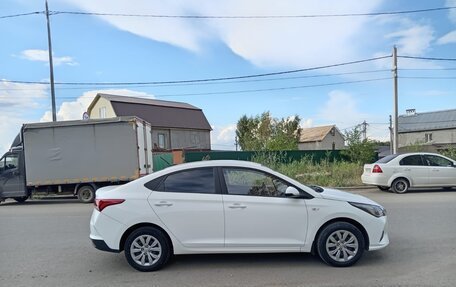 Hyundai Solaris II рестайлинг, 2020 год, 1 598 000 рублей, 6 фотография