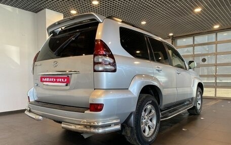 Toyota Land Cruiser Prado 120 рестайлинг, 2007 год, 2 399 000 рублей, 3 фотография