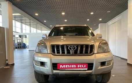 Toyota Land Cruiser Prado 120 рестайлинг, 2007 год, 2 399 000 рублей, 8 фотография