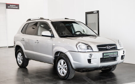 Hyundai Tucson III, 2008 год, 870 000 рублей, 3 фотография