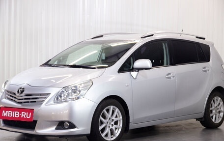 Toyota Verso I, 2011 год, 1 250 000 рублей, 3 фотография