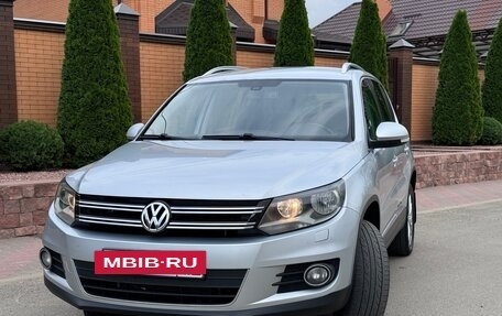 Volkswagen Tiguan I, 2011 год, 1 530 000 рублей, 3 фотография