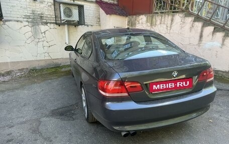 BMW 3 серия, 2008 год, 1 280 000 рублей, 2 фотография