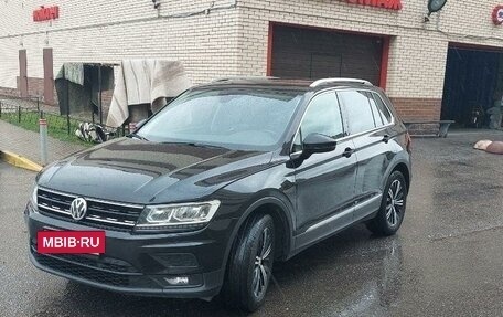 Volkswagen Tiguan II, 2019 год, 3 000 000 рублей, 2 фотография