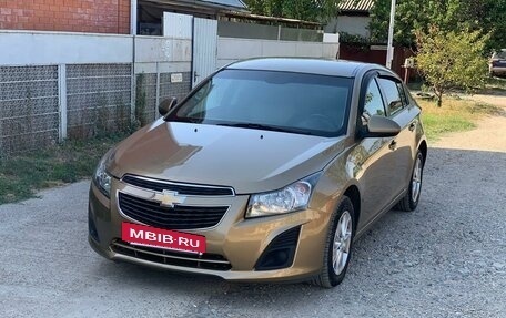 Chevrolet Cruze II, 2013 год, 750 000 рублей, 2 фотография