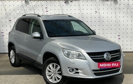 Volkswagen Tiguan I, 2010 год, 1 150 000 рублей, 2 фотография