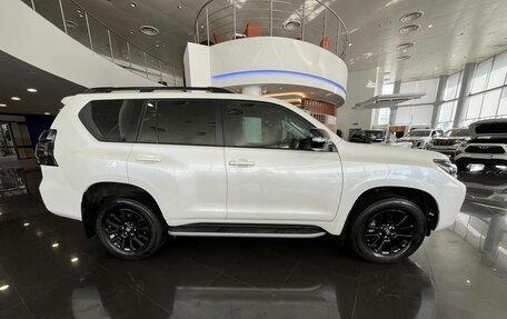 Toyota Land Cruiser Prado 150 рестайлинг 2, 2020 год, 7 919 000 рублей, 4 фотография