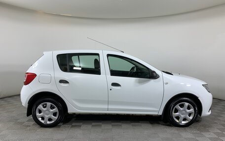 Renault Sandero II рестайлинг, 2017 год, 910 000 рублей, 4 фотография