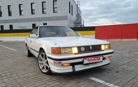 Toyota Chaser IV, 1990 год, 450 000 рублей, 2 фотография